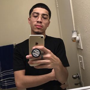 Meet your Posher, Justin